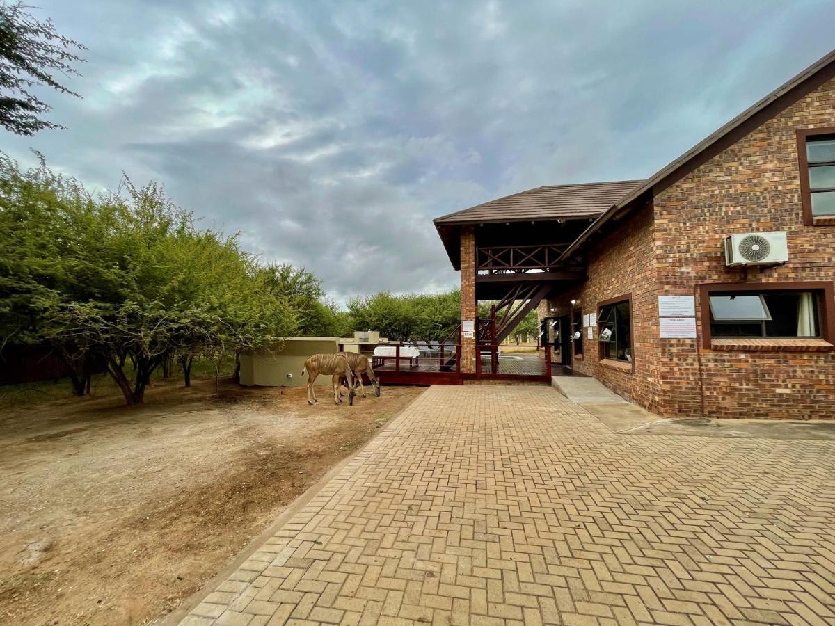 Nghala Self-Catering Holiday Home Марлот-Парк Экстерьер фото