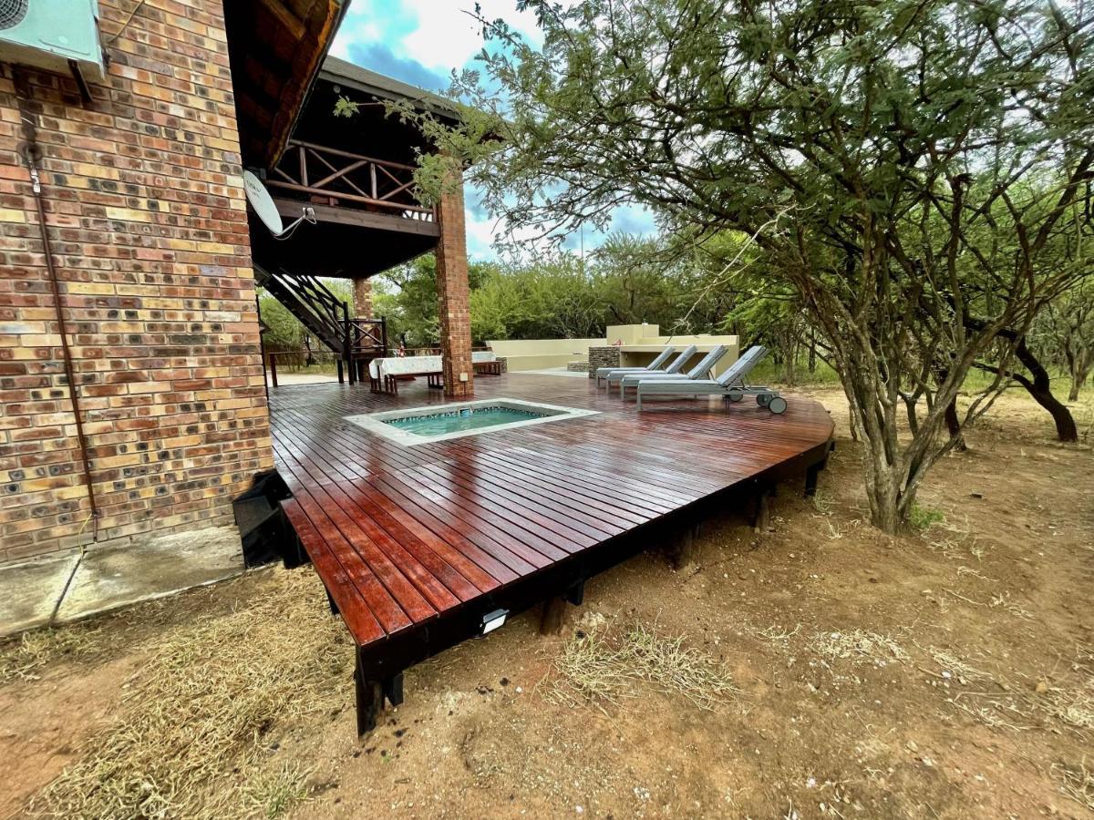 Nghala Self-Catering Holiday Home Марлот-Парк Экстерьер фото